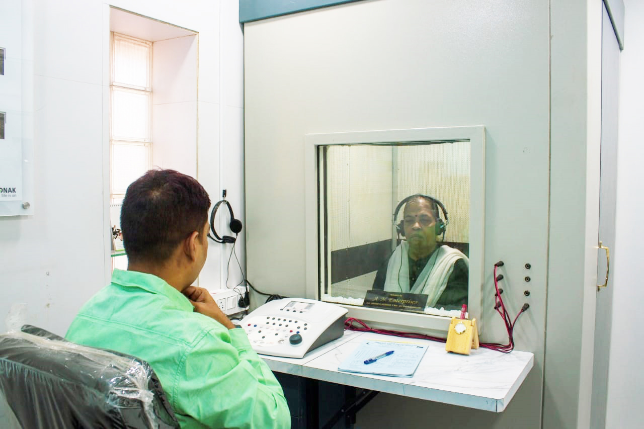 Advanced Audiology Equipment Diagnostics